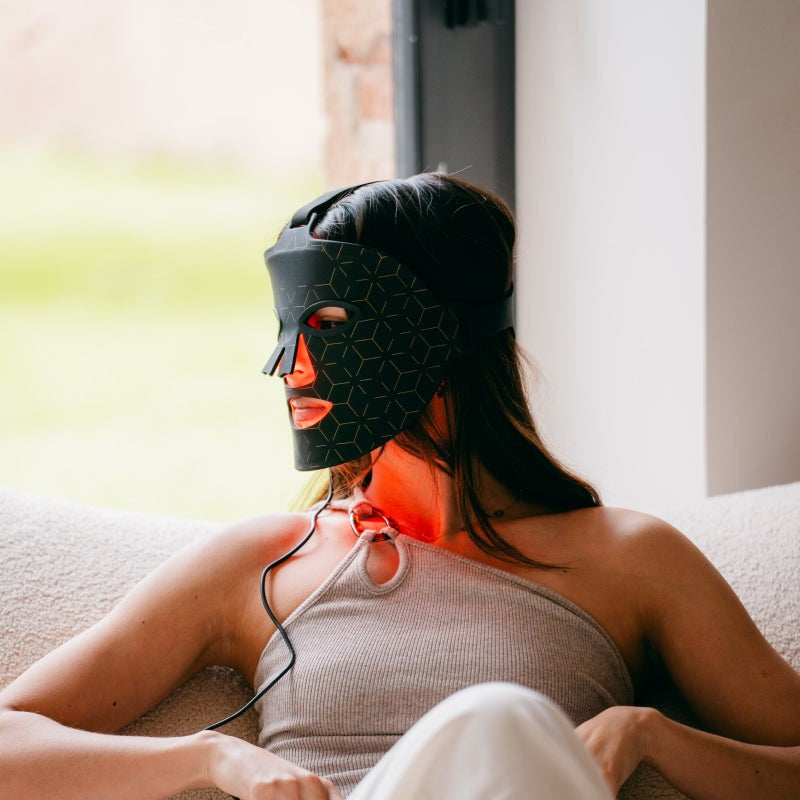 Masque Led Anti-Âge "L’Essentiel"