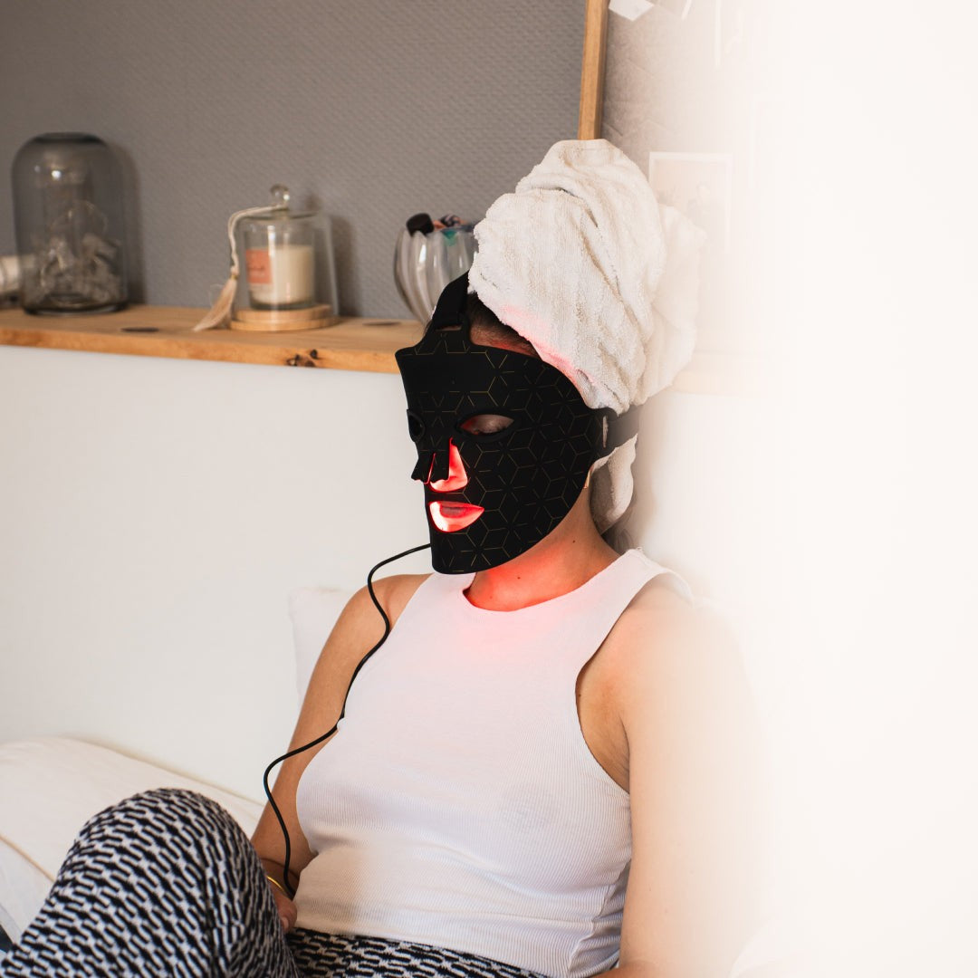 Masque Led Anti-Âge "L’Essentiel"